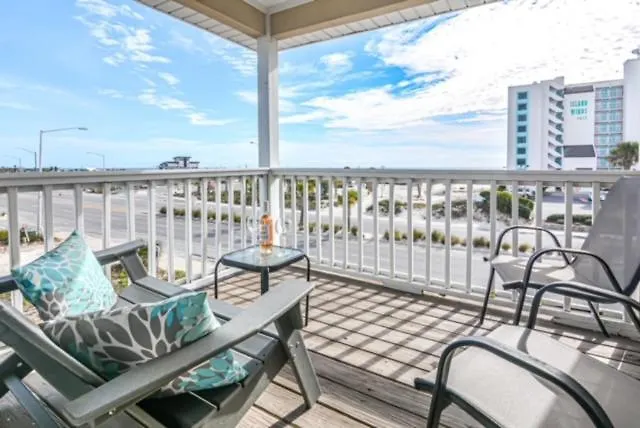 Holiday home Indigo Surf East *
